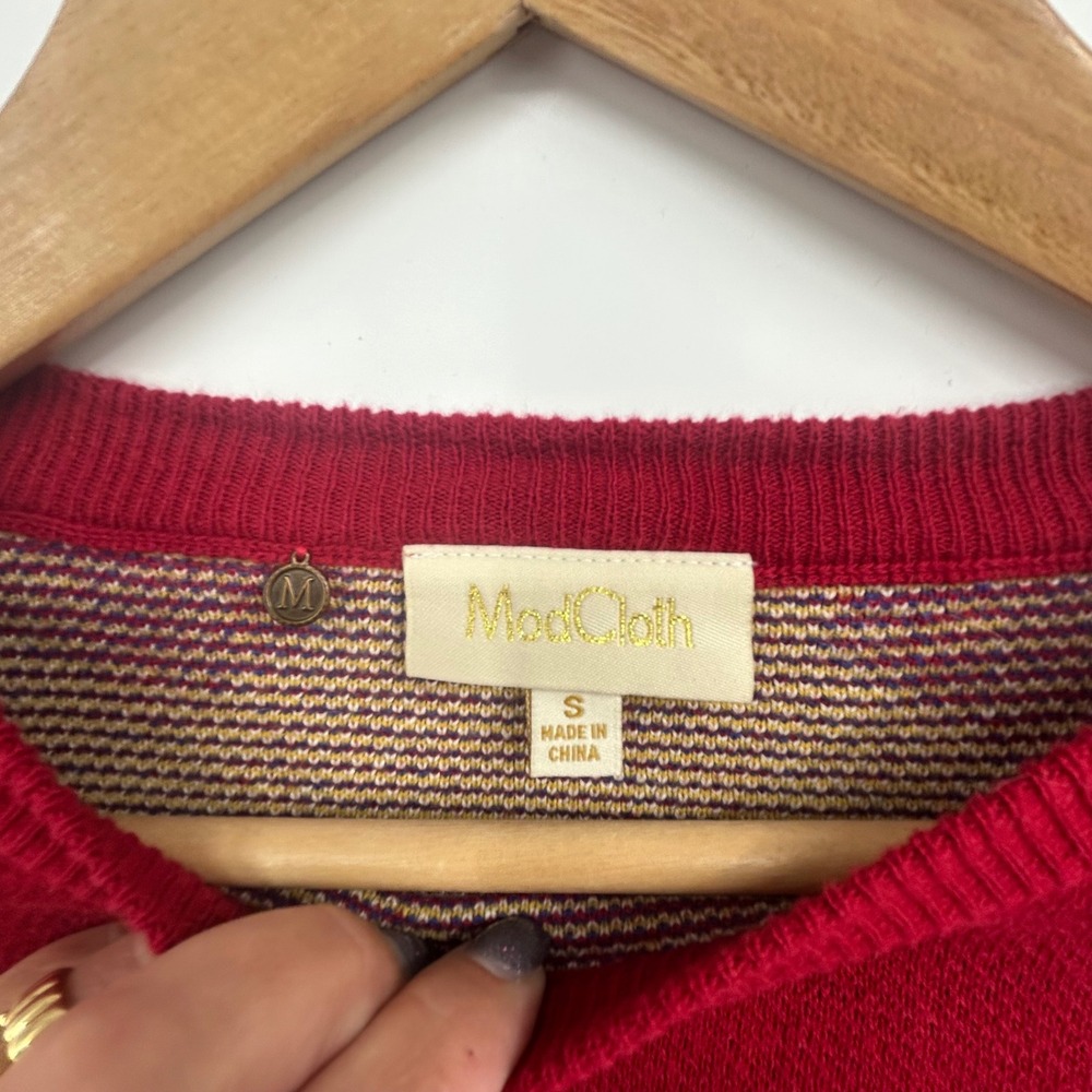 Modcloth Red Fox Pattern Sweater - Picture 4 of 6